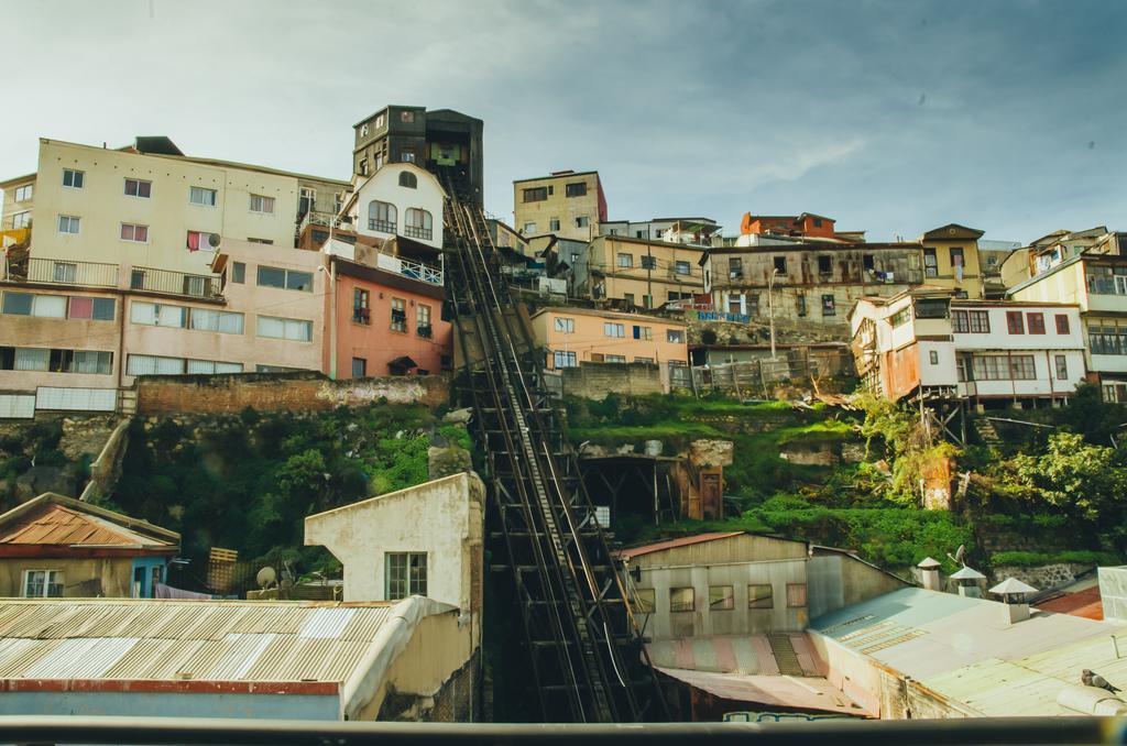 La Joya Hostel Valparaiso Bagian luar foto